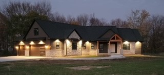 Point Electric electricians are experts at installing outdoor lighting.